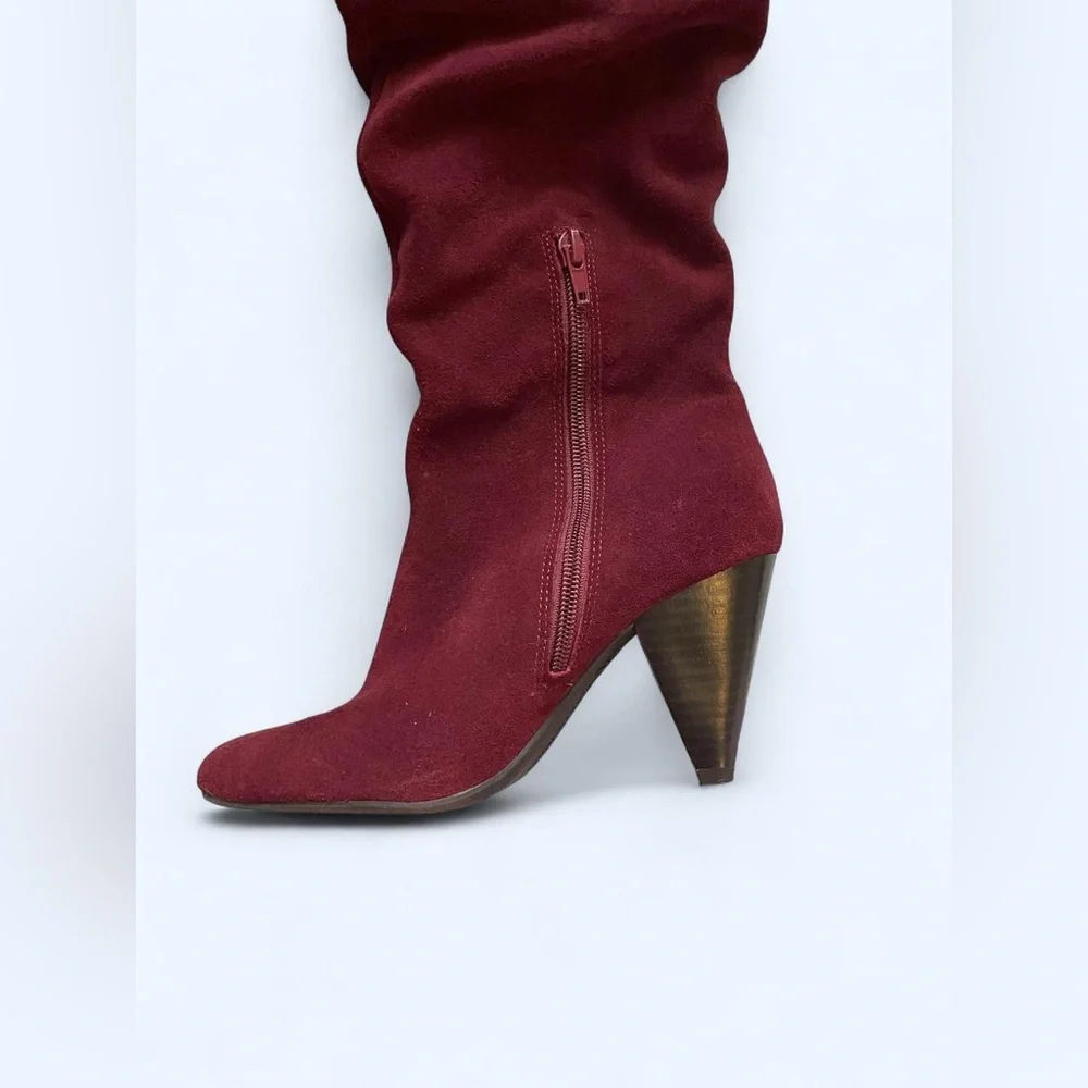 INC International Concepts Women's
Maroon Suede Dress Boots size 6 - Picture 2 of 8
